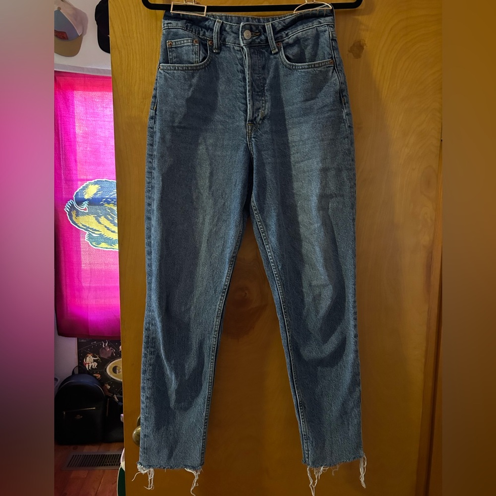 DIVIDED High Waisted Button Up Straight-Leg Blue Denim Jeans